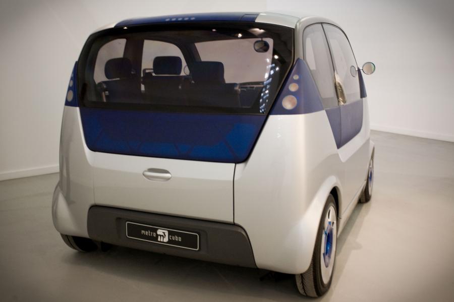  Pininfarina Metrocubo 2000 года  (фото 1 из 3)